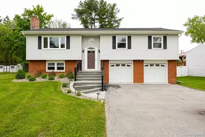 51 Carriage Hill Lane, Poughkeepsie, NY 12603 - Photo 1