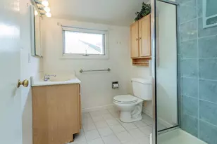 43 Plymouth Rd, Port Washington, NY 11050 - Photo 10