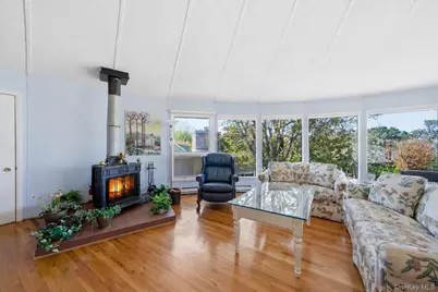 583 Bayberry Walk, Ocean Beach, NY 11770 - Photo 2