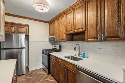 84-29 155 Avenue #5J, Howard Beach, NY 11414 - Photo 8