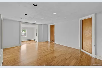 76 Solomon Avenue, Inwood, NY 11096 - Photo 10