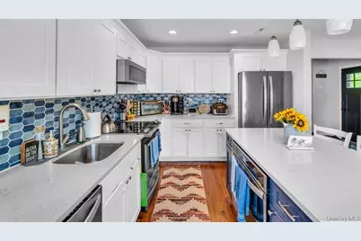 16 Kingsley Road, Huntington, NY 11743 - Photo 6