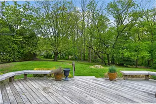 24 Thorngrove Ln, Dix Hills, NY 11746 - Photo 30