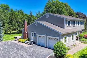 19 Glen Haven Dr, New City, NY 10956 - Photo 2