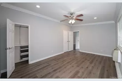 668 Veterans Highway #2-1D, Hauppauge, NY 11788 - Photo 6