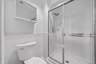 107 N Broadway, White Plains, NY 10603 - Photo 18