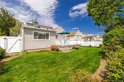 73 Virginia Avenue, Oceanside, NY 11572 - Photo 30