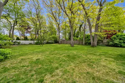 35 Arline Lane, East Islip, NY 11730 - Photo 20