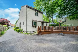 1333 Boston Ave, Bay Shore, NY 11706 - Photo 38