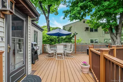 1333 Boston Avenue, Bay Shore, NY 11706 - Photo 28