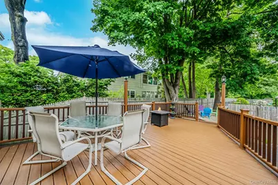 1333 Boston Avenue, Bay Shore, NY 11706 - Photo 30