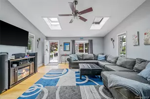 1333 Boston Ave, Bay Shore, NY 11706 - Photo 8