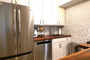 565 Avenue A, Uniondale, NY 11553 - Photo 10