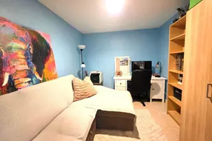 565 Avenue A, Uniondale, NY 11553 - Photo 18