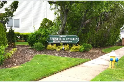 565 Avenue A #104, Uniondale, NY 11553 - Photo 2