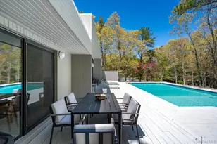 6 Deer Path, Quogue, NY 11959 - Photo 4
