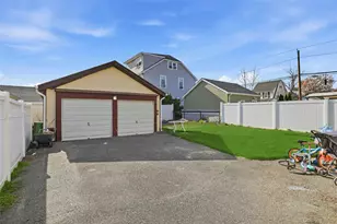 160 Broad St, Williston Park, NY 11596 - Photo 18
