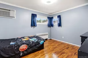 14 Kenneth Ln, North Babylon, NY 11703 - Photo 14