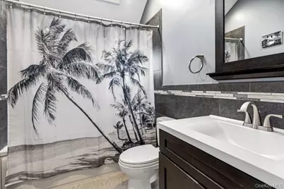 14 Kenneth Lane, North Babylon, NY 11703 - Photo 18