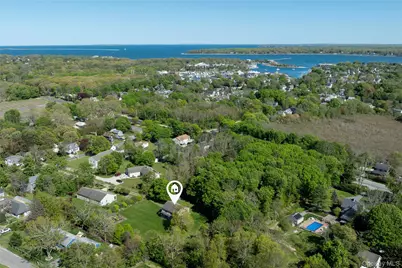 427 Sound Road, Greenport, NY 11944 - Photo 10