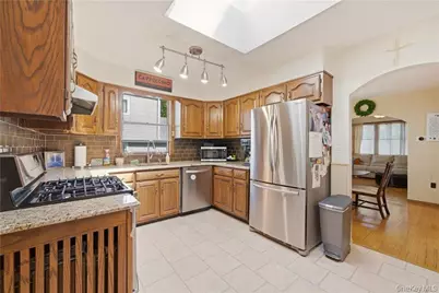 125-11 7th Avenue, College Point, NY 11356 - Photo 24