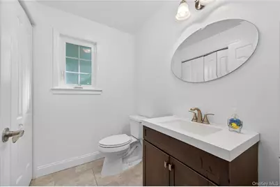 8 Lee Gray Court, Glen Cove, NY 11542 - Photo 18