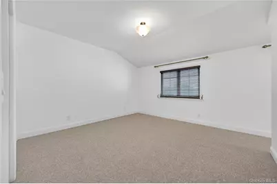 8 Lee Gray Court, Glen Cove, NY 11542 - Photo 22