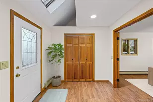 19 Palm Ln, Westbury, NY 11590 - Photo 6