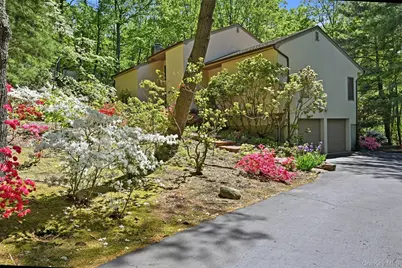 40 Laurel Hill Road, Centerport, NY 11721 - Photo 1