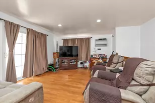 128-19 Cedric Rd, Ozone Park, NY 11420 - Photo 10