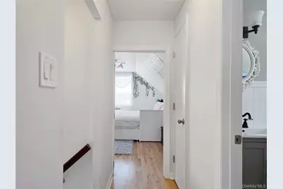 188 Elsie Avenue, Merrick, NY 11566 - Photo 22