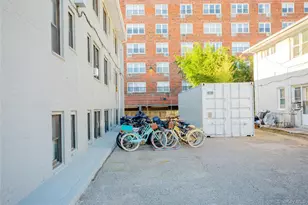 470 E Broadway, Long Beach, NY 11561 - Photo 12