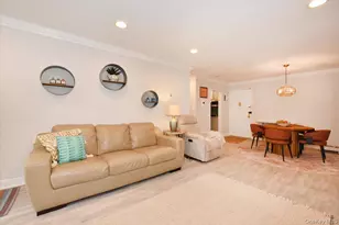 50 Hill Park Ave, Great Neck, NY 11021 - Photo 10