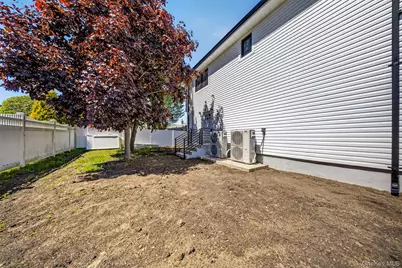 2 Lee Place, Old Bethpage, NY 11804 - Photo 40