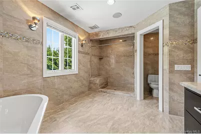 68 Maple Avenue, Bethpage, NY 11714 - Photo 34