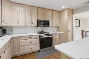 31 Laura Rd, Monroe, NY 10950 - Photo 12