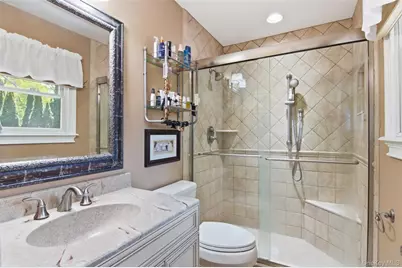 28 King Arthurs Court, Saint James, NY 11780 - Photo 14