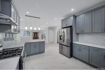 143 Emerson Avenue, Floral Park, NY 11001 - Photo 6