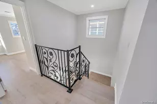 143 Emerson Ave, Floral Park, NY 11001 - Photo 16