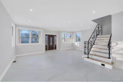 143 Emerson Avenue, Floral Park, NY 11001 - Photo 2