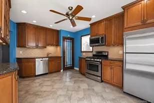257 Jefferson St, Franklin Square, NY 11010 - Photo 24