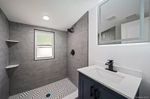81 E 24th St, Huntington Station, NY 11746 - Photo 10