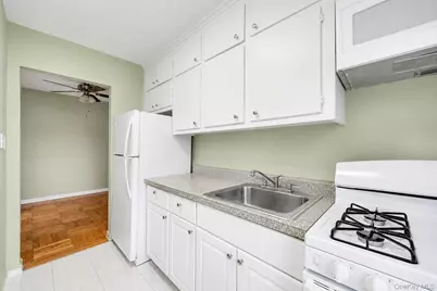 1110 Stadium Avenue #1H, Bronx, NY 10465 - Photo 10