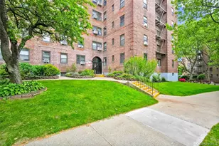 140-08 28th Rd, Flushing, NY 11354 - Photo 14