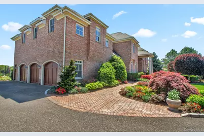 27 True Harbour Way, West Islip, NY 11795 - Photo 40