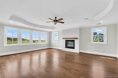 27 True Harbour Way, West Islip, NY 11795 - Photo 24