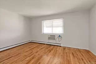 93-24 243rd St, Bellerose, NY 11426 - Photo 12