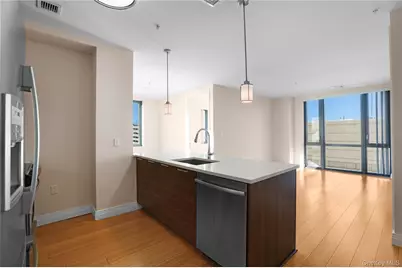 701 Ridge Hill Boulevard #11H, Yonkers, NY 10710 - Photo 2