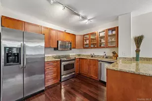 302 Church St, White Plains, NY 10603 - Photo 6