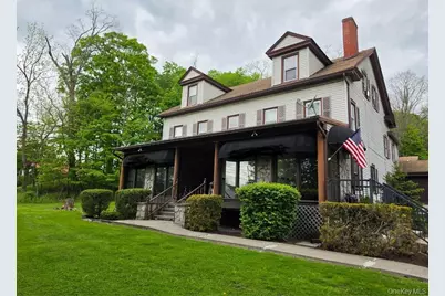 559 State Route 32 #Apt 4, Highland Mills, NY 10930 - Photo 1